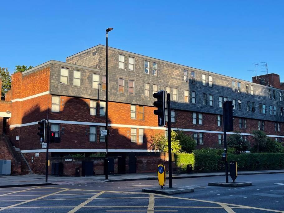 Amazing Apartment Central London Near Tube Station Zewnętrze zdjęcie